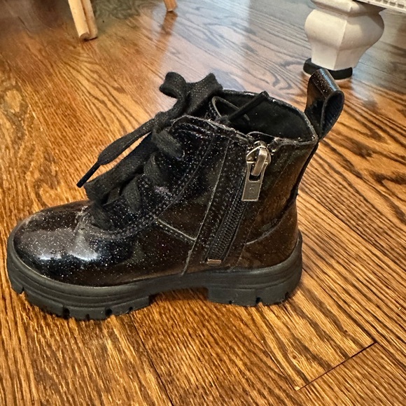 Uggs glitter boots-toddler girl - Picture 2 of 6